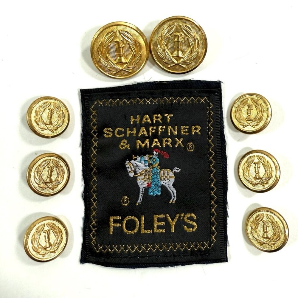 Hart Schaffner Marx Gold Tone Replacement Buttons 8 Laurel Wreath Waterbury USA